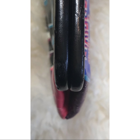 etnies clasp frame clutch purse comic print - Picture 5 of 5